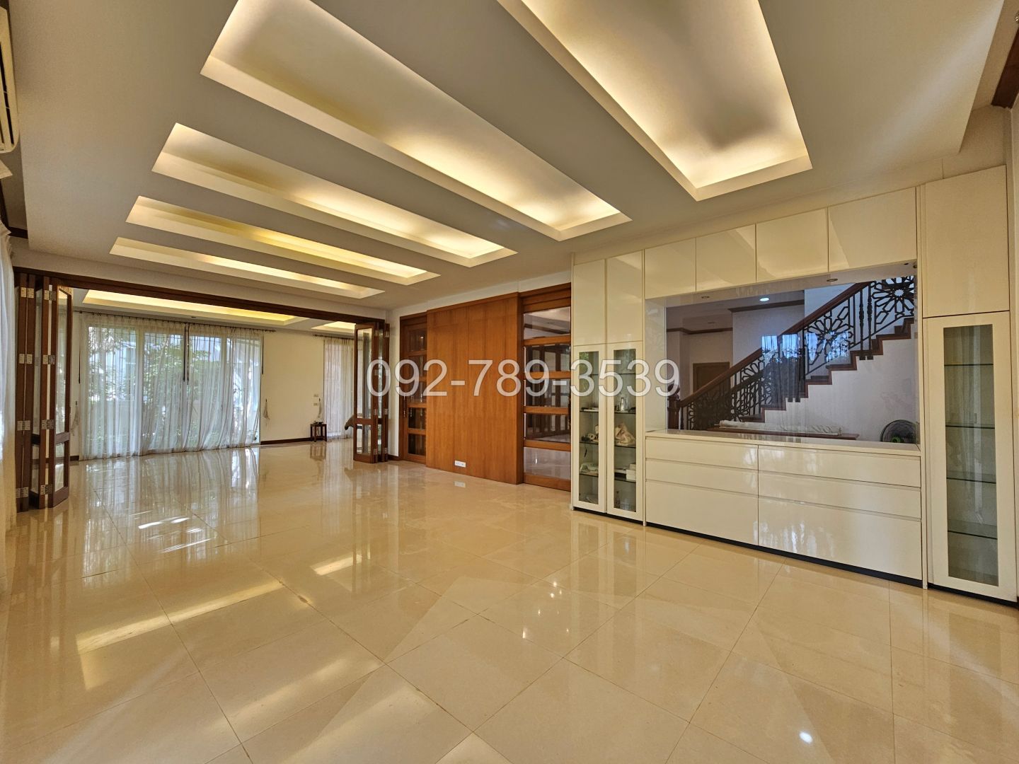 โกลเด้น เลเจ้นด์ สาธร-กัลปพฤกษ์ Golden Legend Village