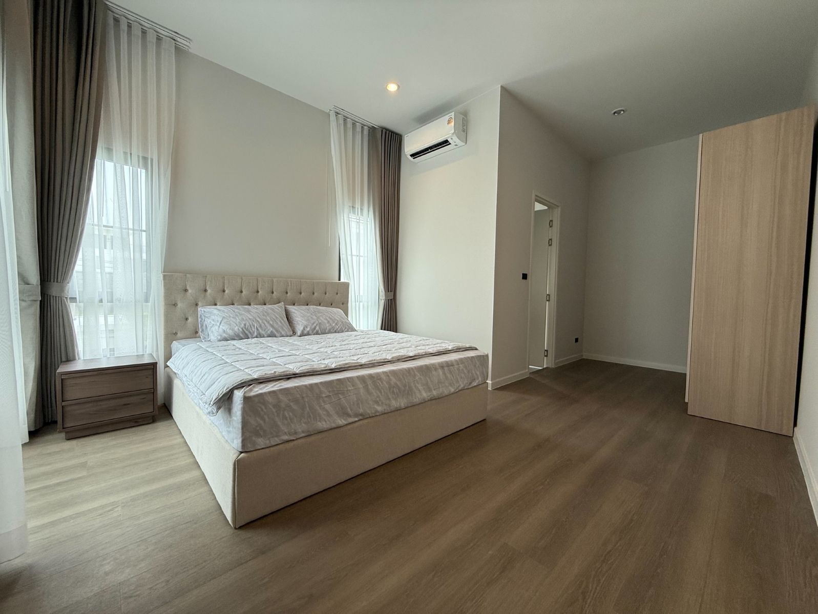 Setthasiri Bangna KM.10 เศรษฐสิริ บางนา กม.10