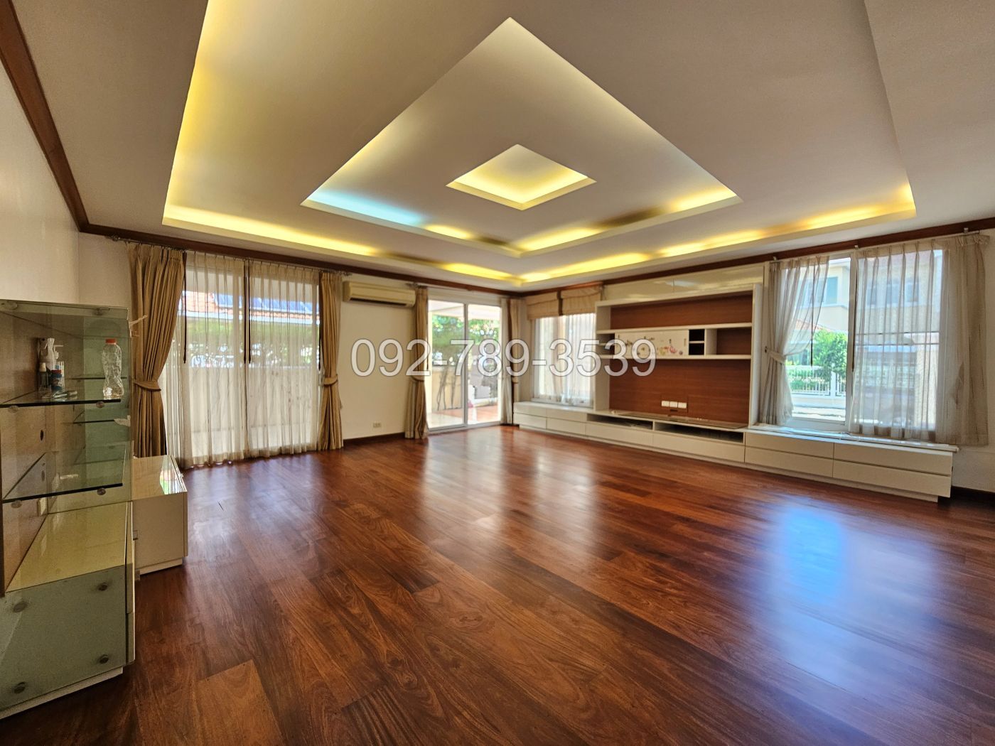 Golden Legend Sathorn-Kalpapruek