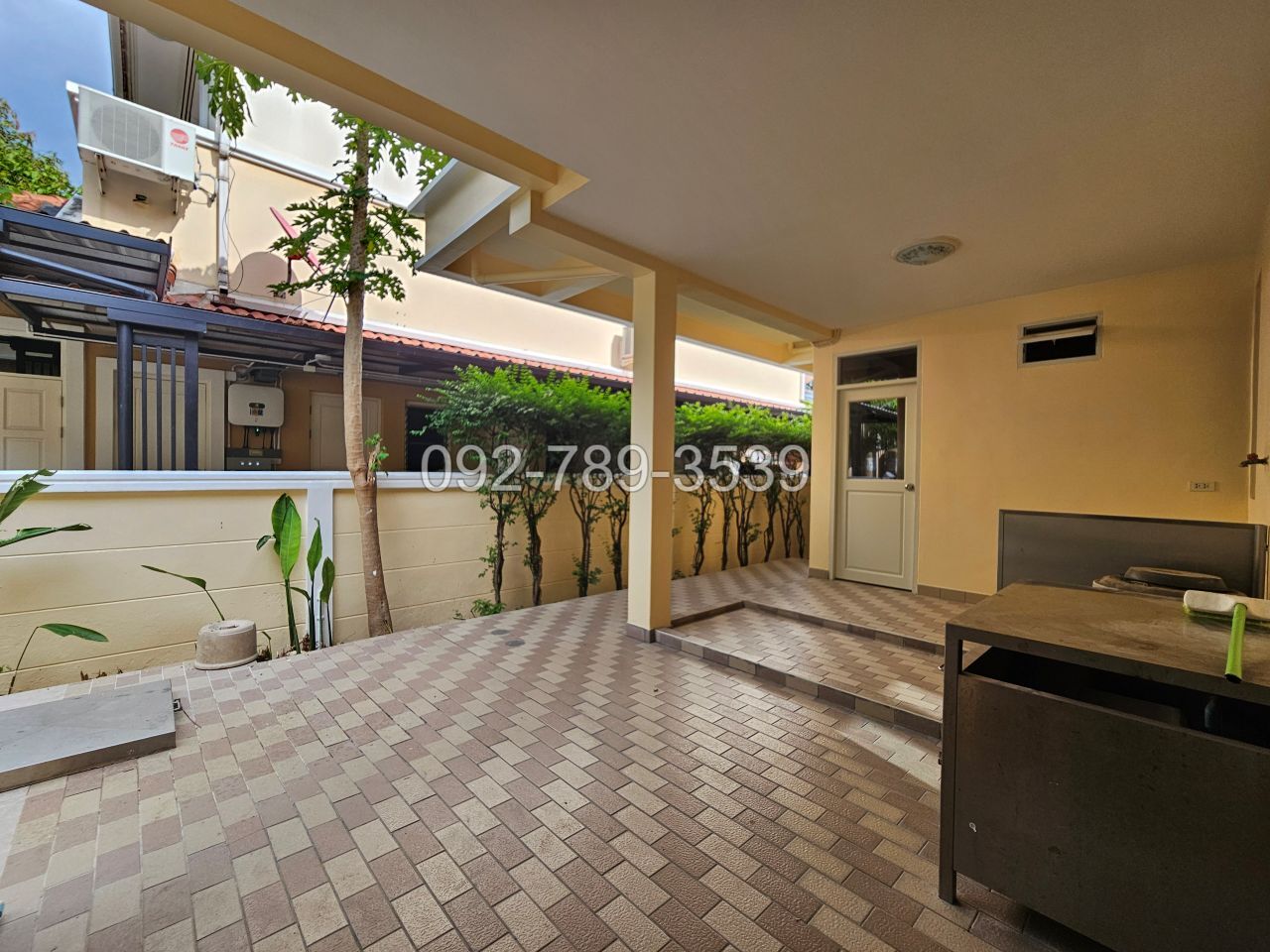 Golden Legend Sathorn-Kalpapruek