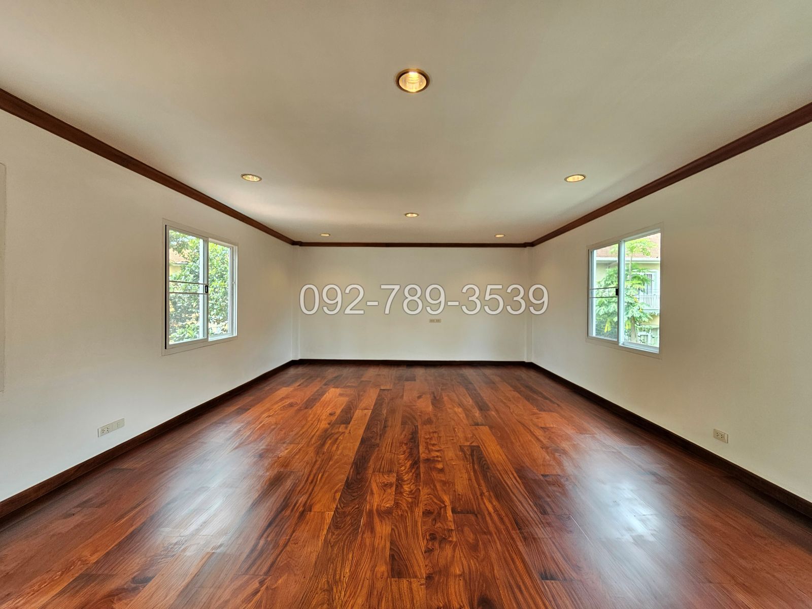 Golden Legend Sathorn-Kalpapruek