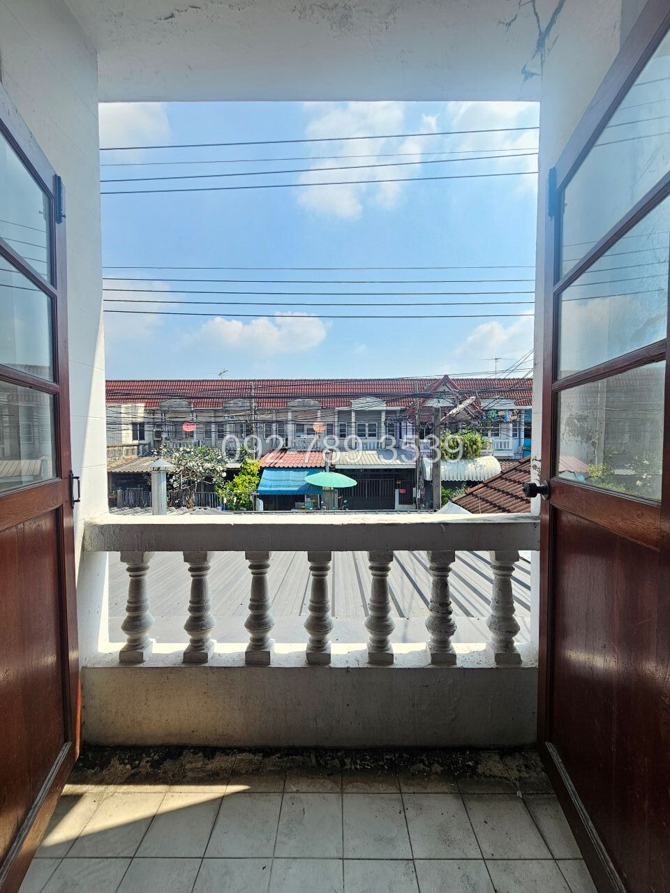 หมู่บ้านรินทร์ทอง รามคำแหง190