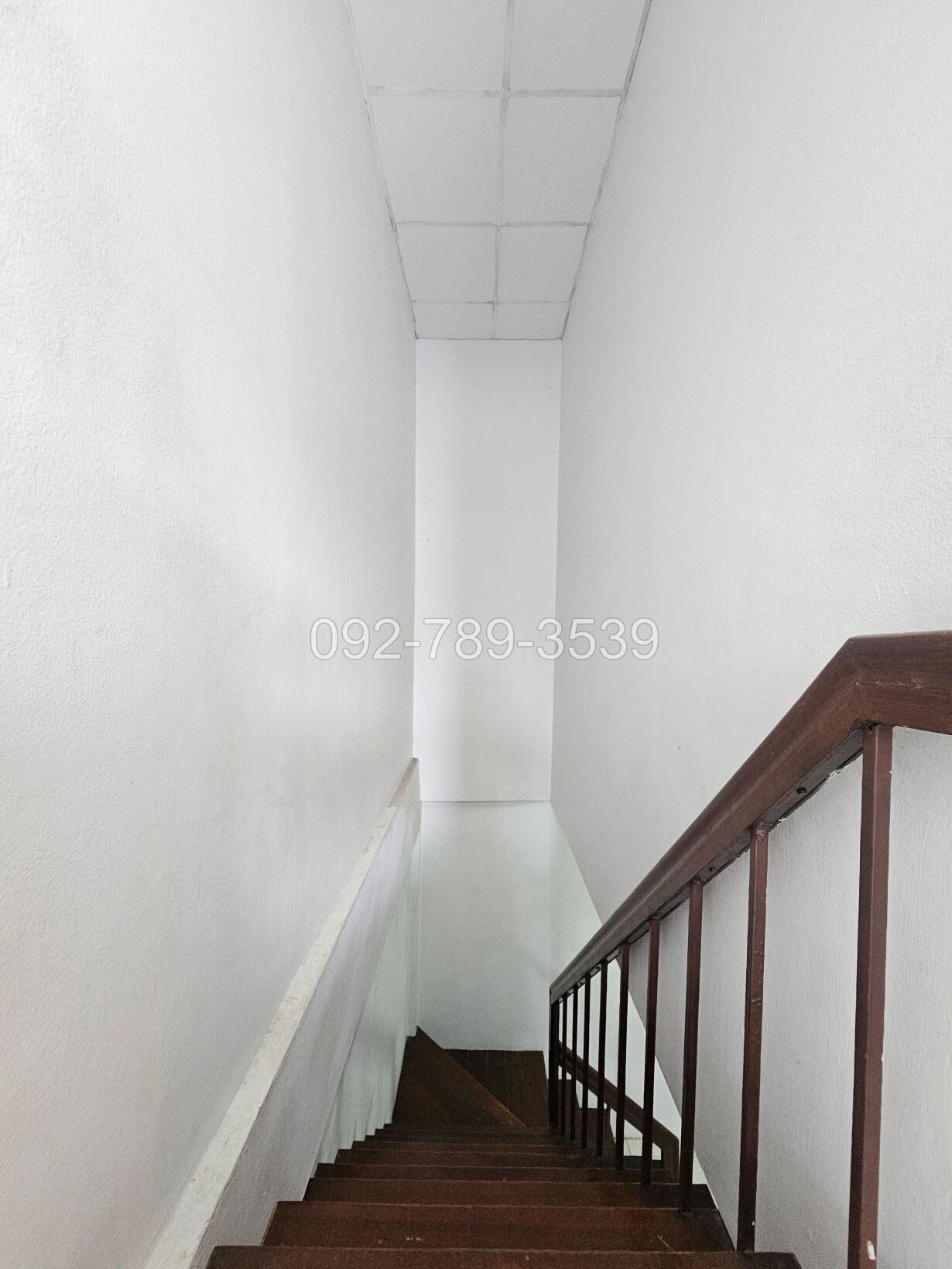 หมู่บ้านรินทร์ทอง รามคำแหง190