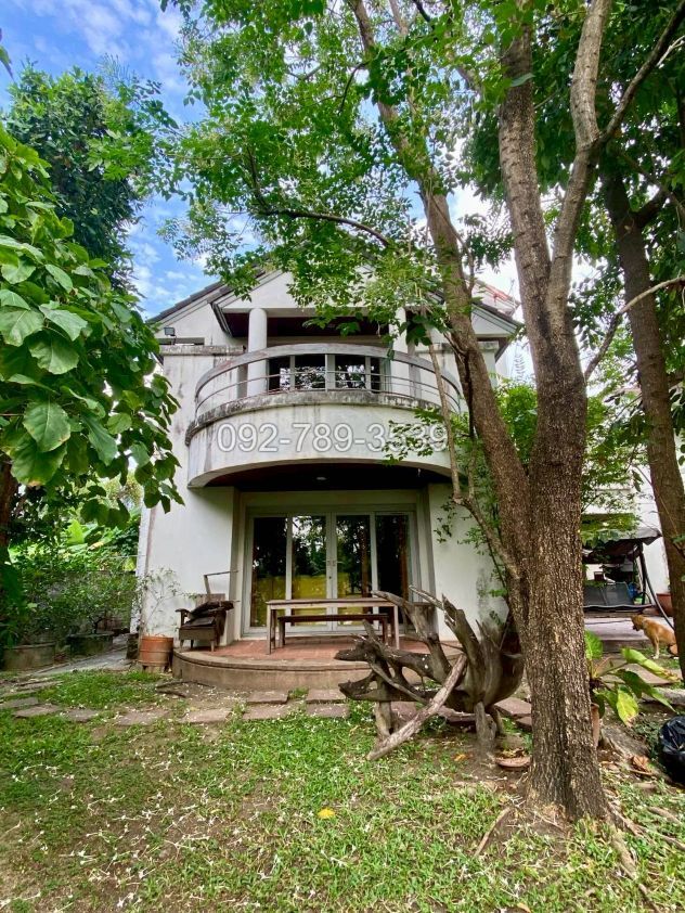 บ้านเดี่ยวเมืองเอก โครงการ4 หน้าติดน้ำ วิวสนามกอล์ฟ