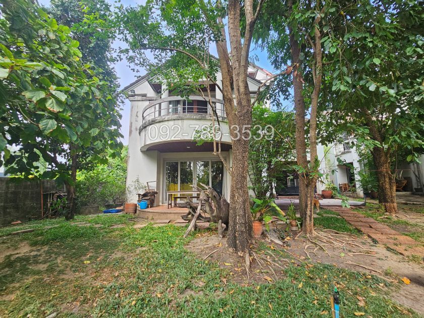 บ้านเดี่ยวเมืองเอก โครงการ4 หน้าติดน้ำ วิวสนามกอล์ฟ