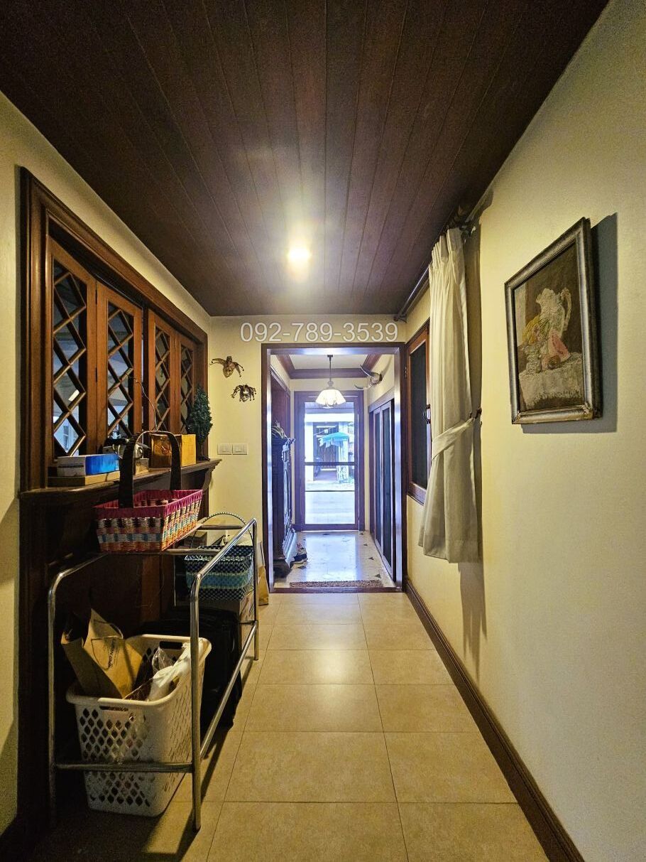 บ้านเดี่ยวเมืองเอก โครงการ4 หน้าติดน้ำ วิวสนามกอล์ฟ