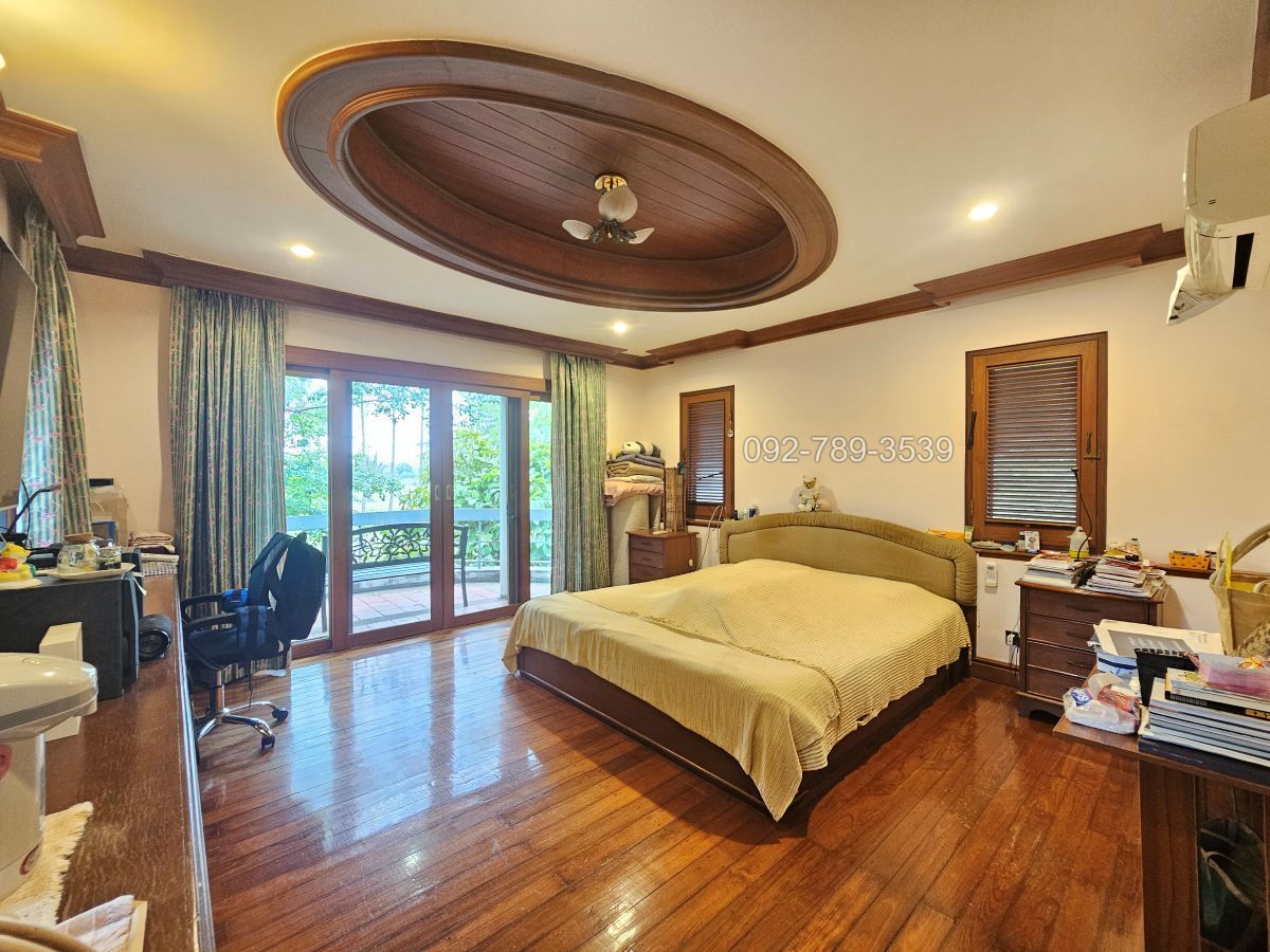บ้านเดี่ยวเมืองเอก โครงการ4 หน้าติดน้ำ วิวสนามกอล์ฟ