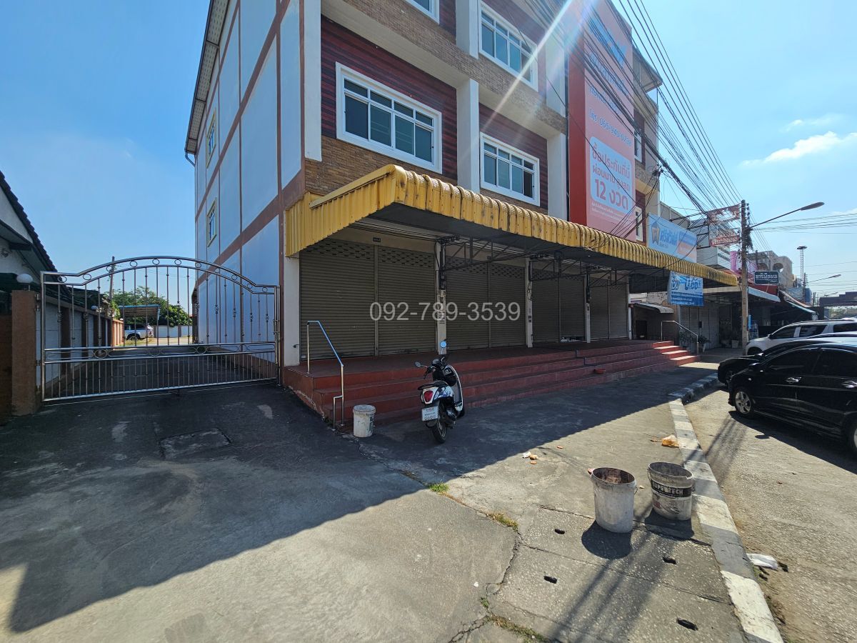 ตึกแถวกำแพงเพชร นครชุม