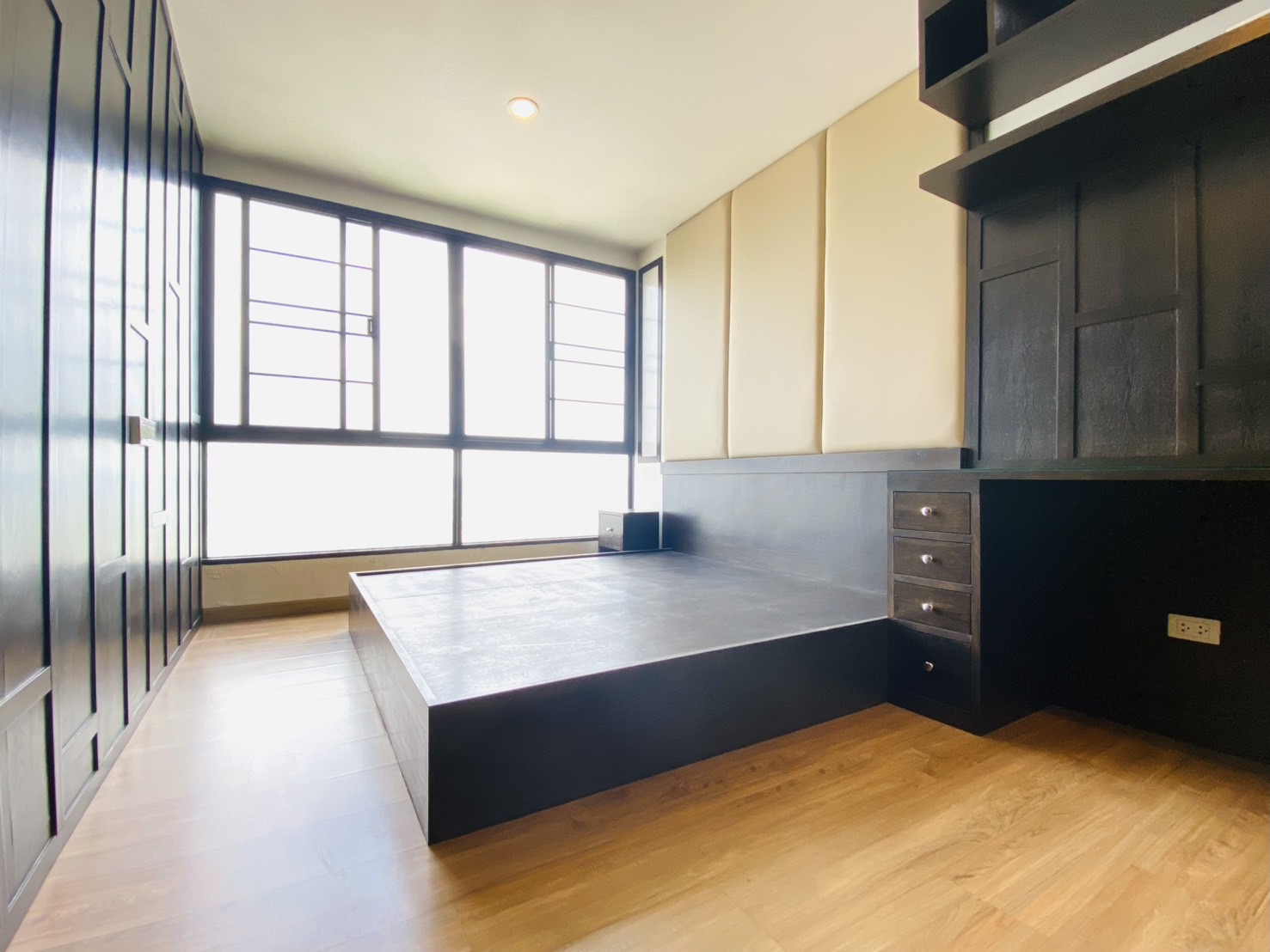 แบบ 2 bed ขนาดใหญ่สุดในโครงการ มีเพียง 1 ห้องต่อ 1 ชั้น เท่านั้น