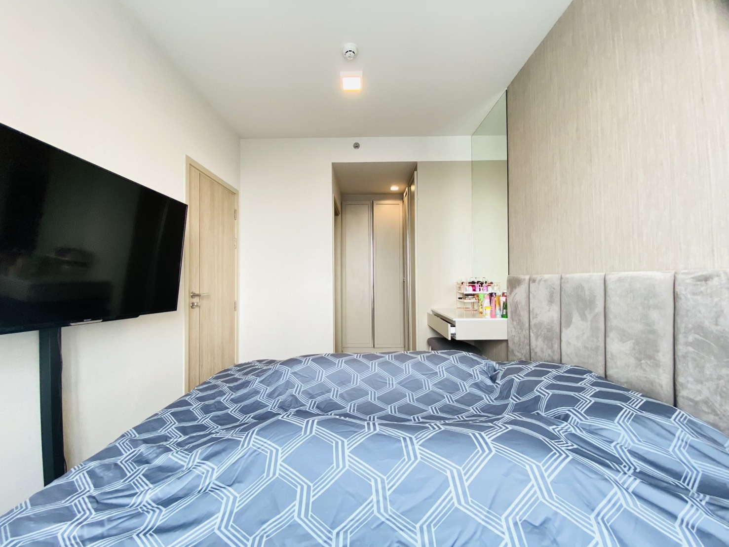 ห้องอายุ 5 ปี สภาพเหมือนใหม่ เจ้าของอยู่น้อย