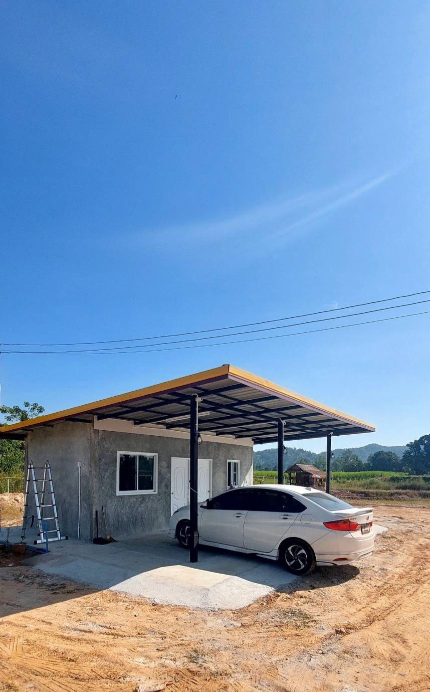 ด่วน ขายบ้านพร้อมที่ดินโฉนด วิวภูเขาล้อมรอบสวยงามที่ดินตั้งอยู่ที่ ต.บ้านใหม่คลองเคียน อ.บ้านไร่ จ.อุทัยธานี ไร่ละ 499,000 ​บาท